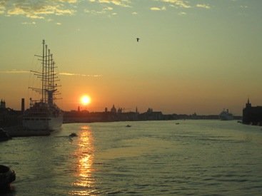 pictures of sun Venice Italy